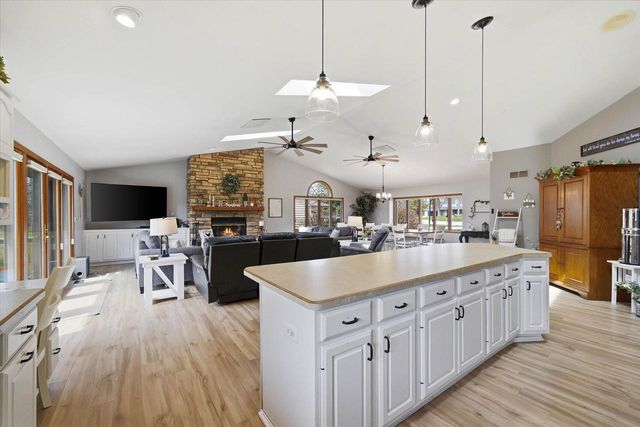 2029 White Pine LANE, Sheboygan, WI 53083