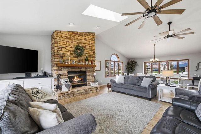 2029 White Pine LANE, Sheboygan, WI 53083