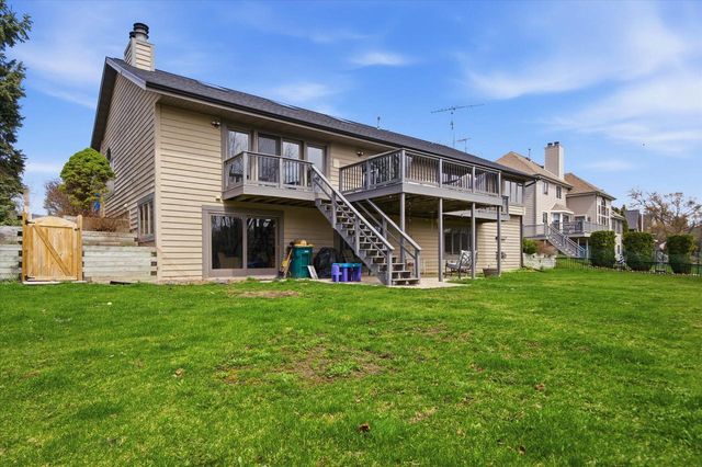 2029 White Pine LANE, Sheboygan, WI 53083