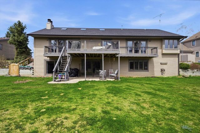 2029 White Pine LANE, Sheboygan, WI 53083