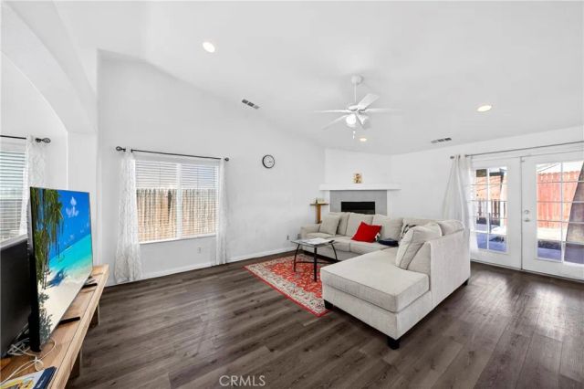 13221 Cypress, Victorville, CA 92395