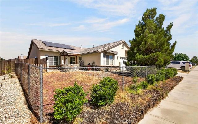 13221 Cypress, Victorville, CA 92395