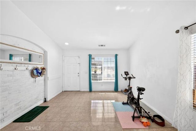 13221 Cypress, Victorville, CA 92395
