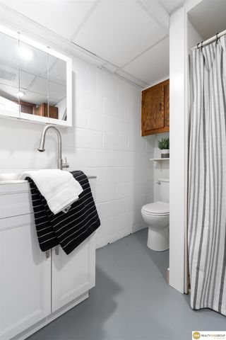 3709 - 3711 N 67th Avenue, Omaha, NE 68104