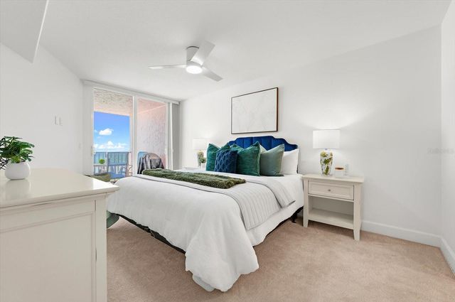 2600 GULF DRIVE N 33, Bradenton Beach, FL 34217
