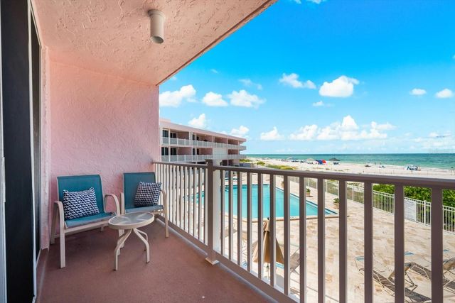 2600 GULF DRIVE N 33, Bradenton Beach, FL 34217