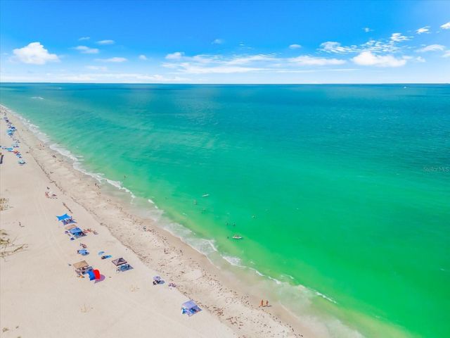 2600 GULF DRIVE N 33, Bradenton Beach, FL 34217