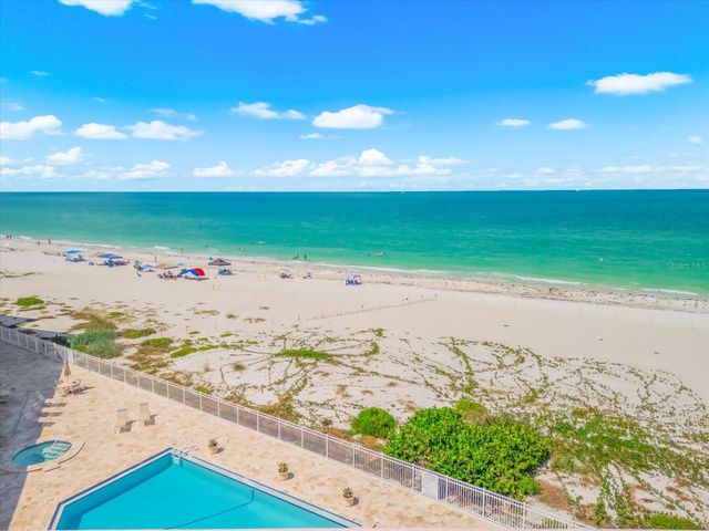 2600 GULF DRIVE N 33, Bradenton Beach, FL 34217