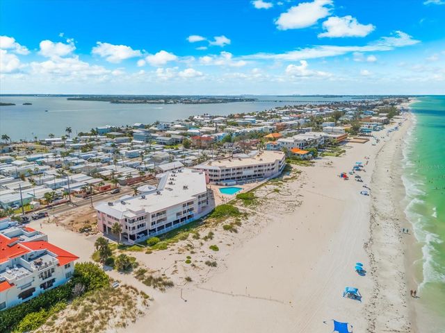 2600 GULF DRIVE N 33, Bradenton Beach, FL 34217