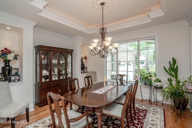 537 Gladstone Circle SW, Ocean Isle Beach, NC 28469