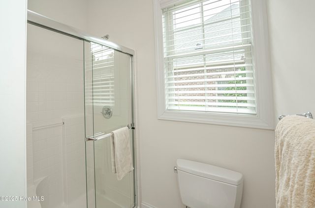 537 Gladstone Circle SW, Ocean Isle Beach, NC 28469