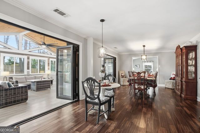 505 WYNCOURTNEY NE, Sandy Springs, GA 30328