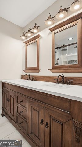 505 WYNCOURTNEY NE, Sandy Springs, GA 30328