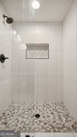 505 WYNCOURTNEY NE, Sandy Springs, GA 30328