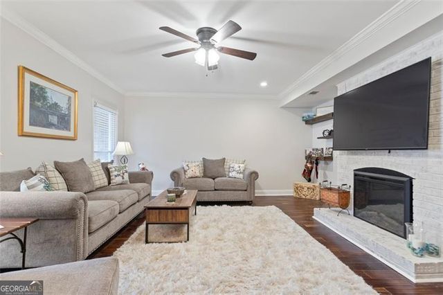 505 WYNCOURTNEY NE, Sandy Springs, GA 30328