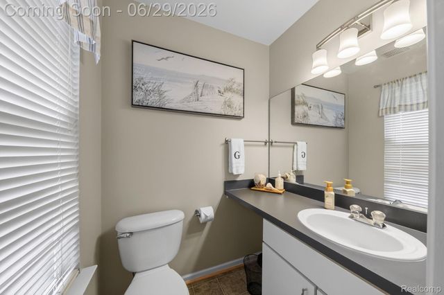 4554 Hunters Circle E, Canton Charter Township, MI 48188