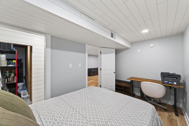 15661 Lexington Avenue NE, Andover, MN 55304