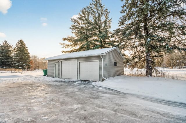 15661 Lexington Avenue NE, Andover, MN 55304