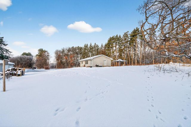 15661 Lexington Avenue NE, Andover, MN 55304