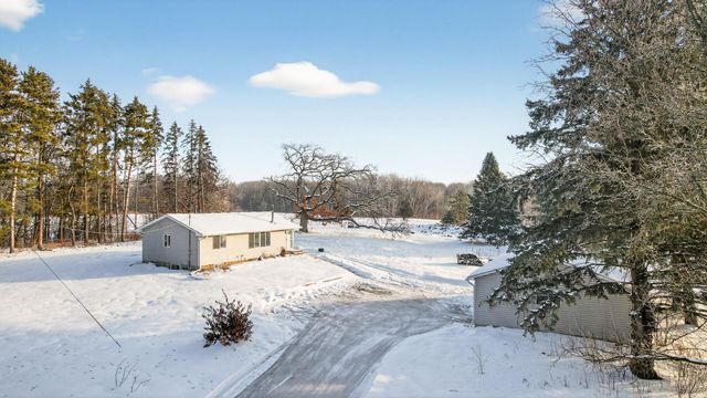 15661 Lexington Avenue NE, Andover, MN 55304