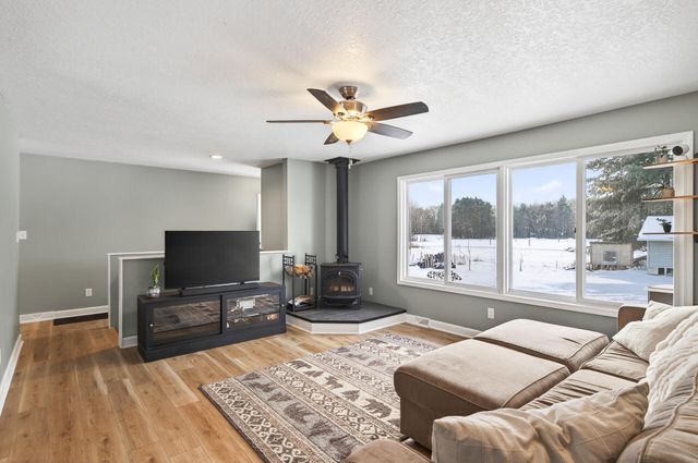 15661 Lexington Avenue NE, Andover, MN 55304