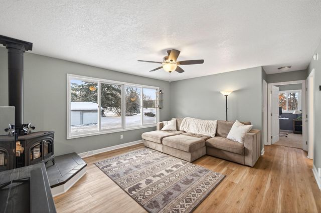 15661 Lexington Avenue NE, Andover, MN 55304