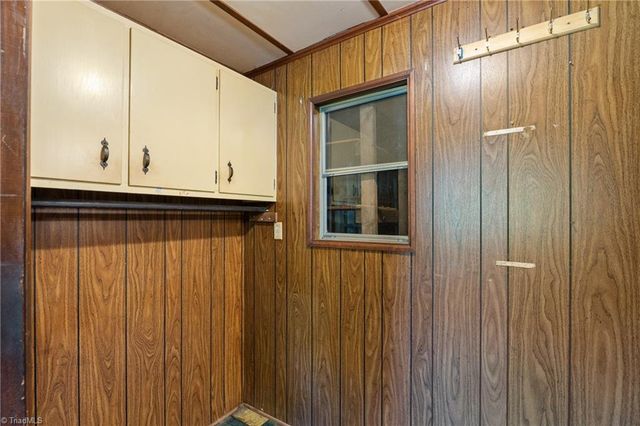 9225 Sahabi Road, Kernersville, NC 27284