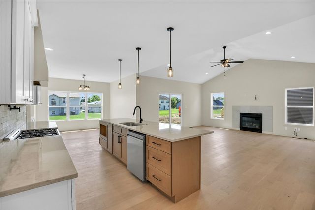 2903 Haydon Drive, Urbana, IL 61802