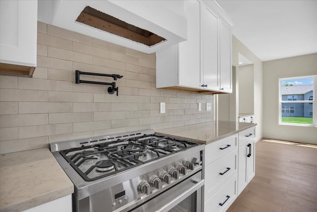 2903 Haydon Drive, Urbana, IL 61802