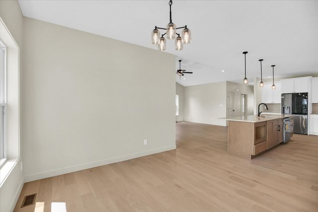 2903 Haydon Drive, Urbana, IL 61802