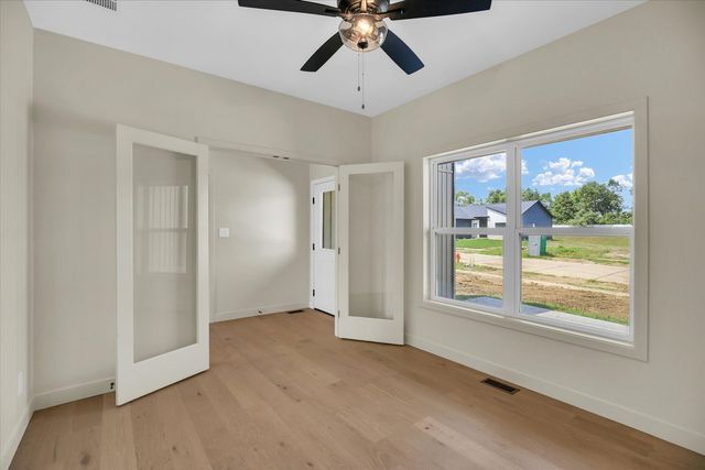 2903 Haydon Drive, Urbana, IL 61802