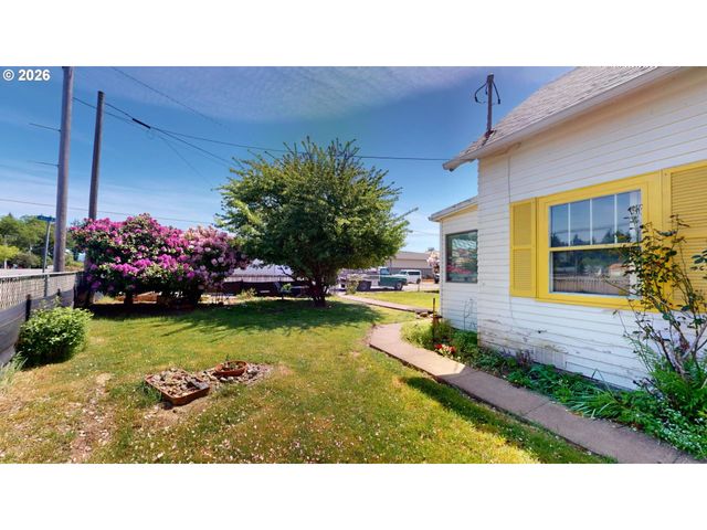 1299 41ST Ave, Sweet Home, OR 97386