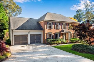 5000 Lakeland Drive, Marietta, GA 30068