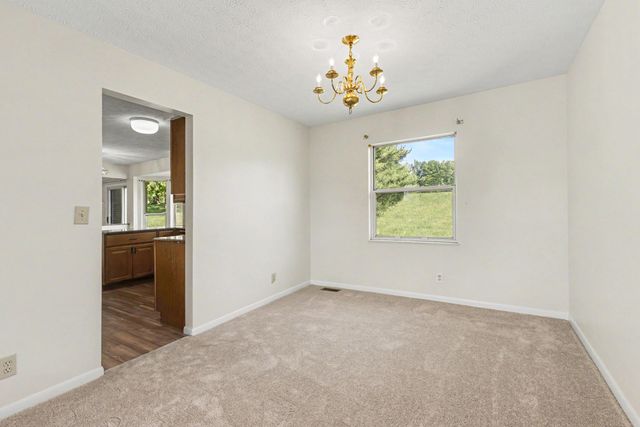 6254 Fairoaks Drive, Florence, KY 41042