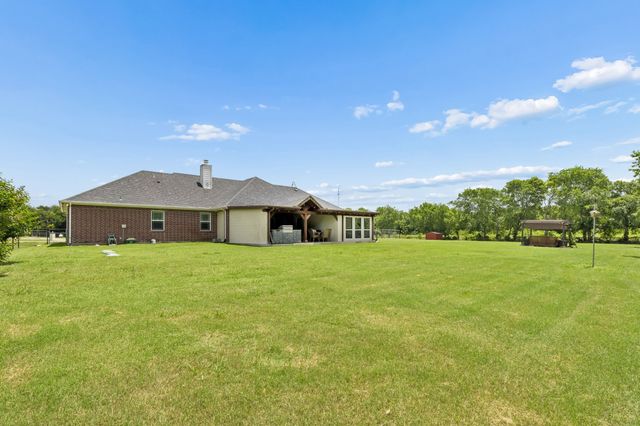 1351 Canales Trail, Farmersville, TX 75442