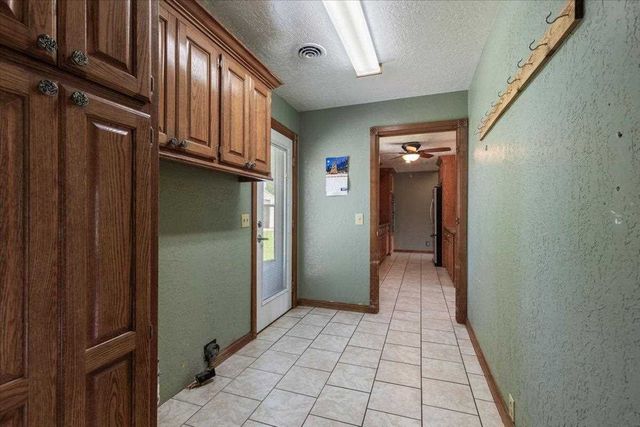 405 E Cole Ave., Fletcher, OK 73541