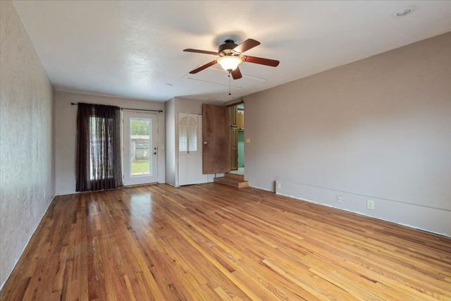405 E Cole Ave., Fletcher, OK 73541