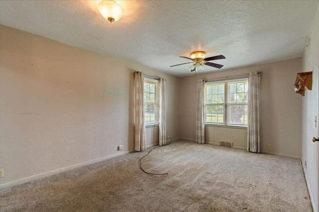 405 E Cole Ave., Fletcher, OK 73541