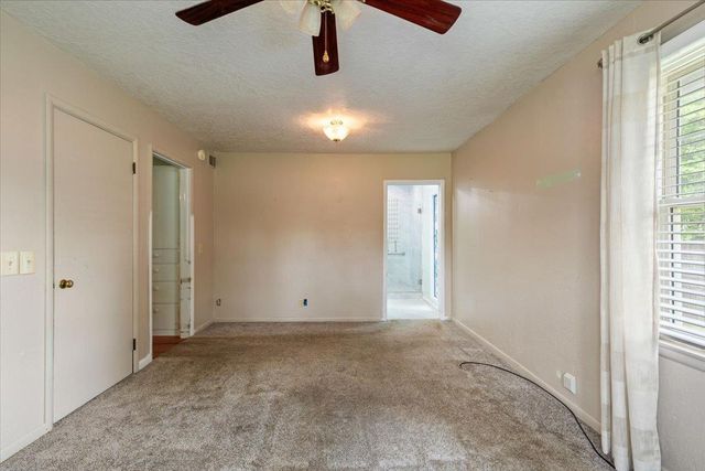 405 E Cole Ave., Fletcher, OK 73541