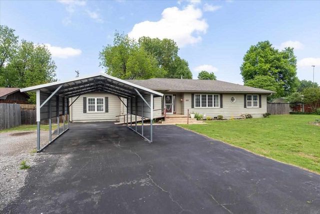 405 E Cole Ave., Fletcher, OK 73541