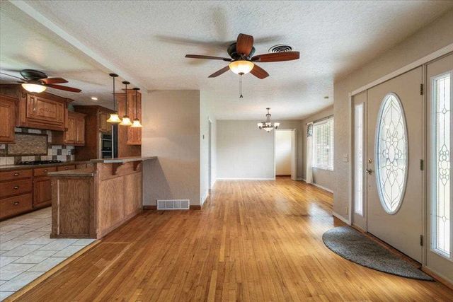 405 E Cole Ave., Fletcher, OK 73541