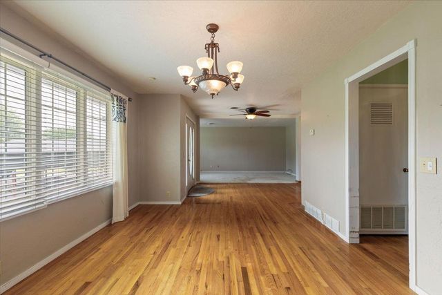 405 E Cole Ave., Fletcher, OK 73541