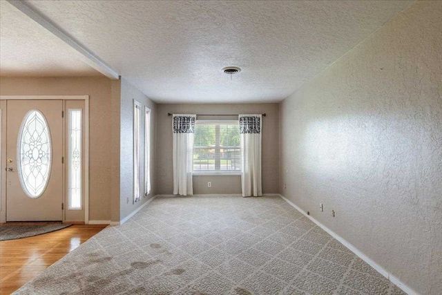 405 E Cole Ave., Fletcher, OK 73541