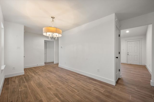 520 NW Charlyne Drive, Burleson, TX 76028