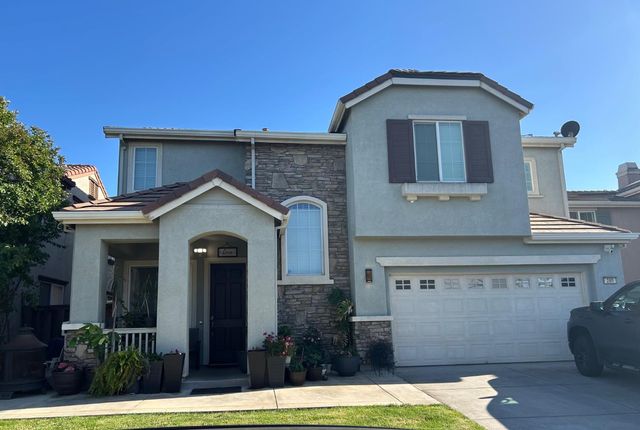 280 Finchwood Dr, Lathrop, CA 95330