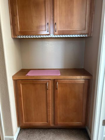280 Finchwood Dr, Lathrop, CA 95330