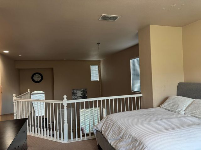 280 Finchwood Dr, Lathrop, CA 95330