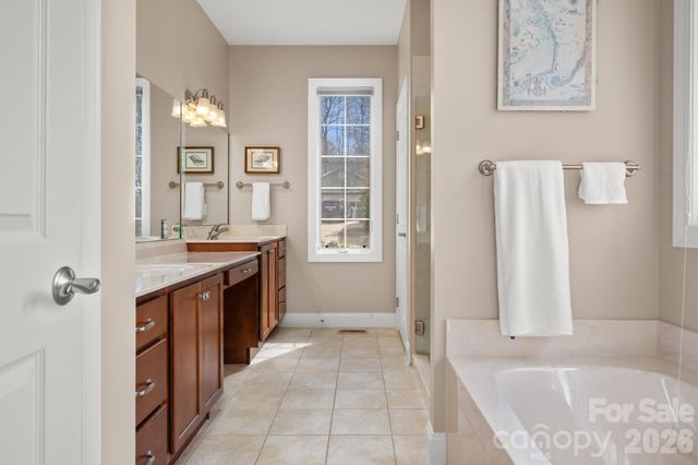 1410 Mountain Meadow Drive, Hendersonville, NC 28739