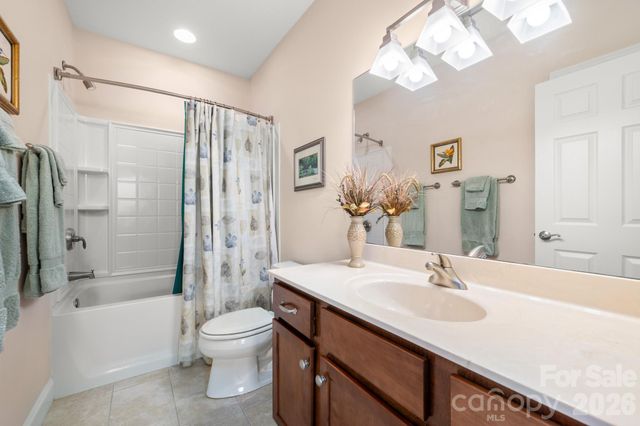 1410 Mountain Meadow Drive, Hendersonville, NC 28739