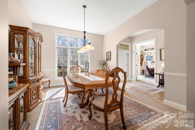 1410 Mountain Meadow Drive, Hendersonville, NC 28739